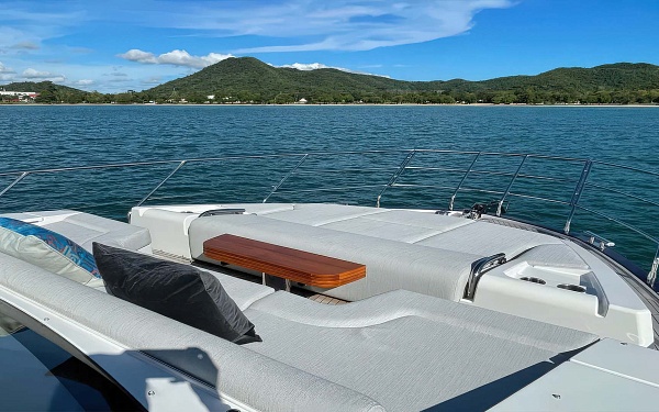 Аренда яхты Azimut 60 Mare на Пхукете